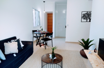 Apartamento vendido em 20 dias com Home Staging cenográfico