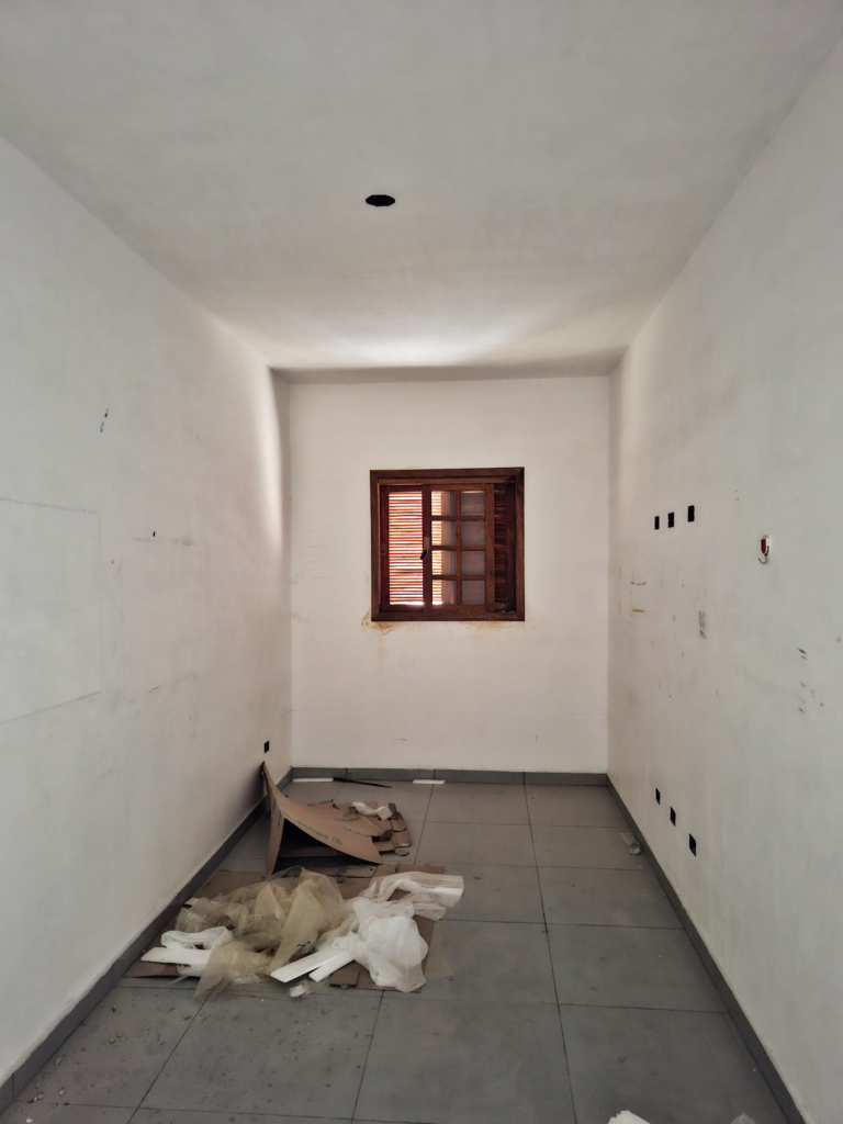 reforma estratégica quarto edícula - Shae Alves