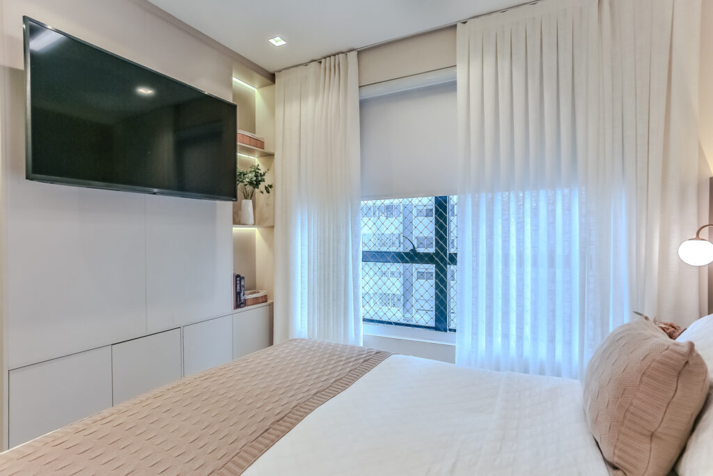 shae-home-staging-suite-master-depois.jpg