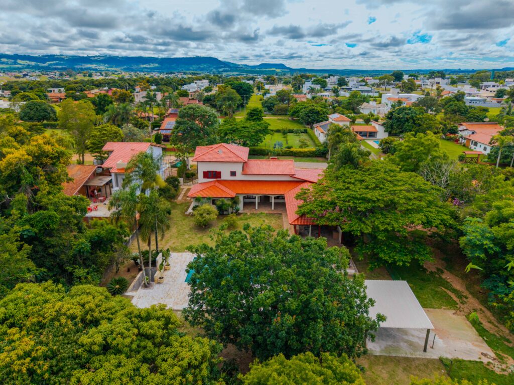 HOME STAGING AFETIVO E REFORMA ESTRATÉGICA CASA DE CAMPO