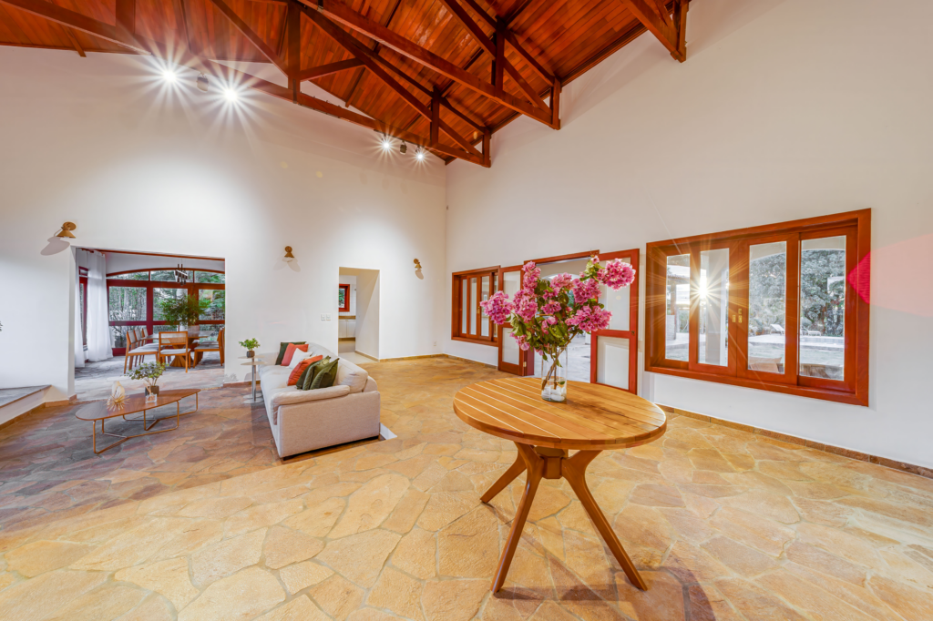 HOMESTAGING AFETIVO HALL DE ENTRADA CASA DE CAMPO PARDINHO